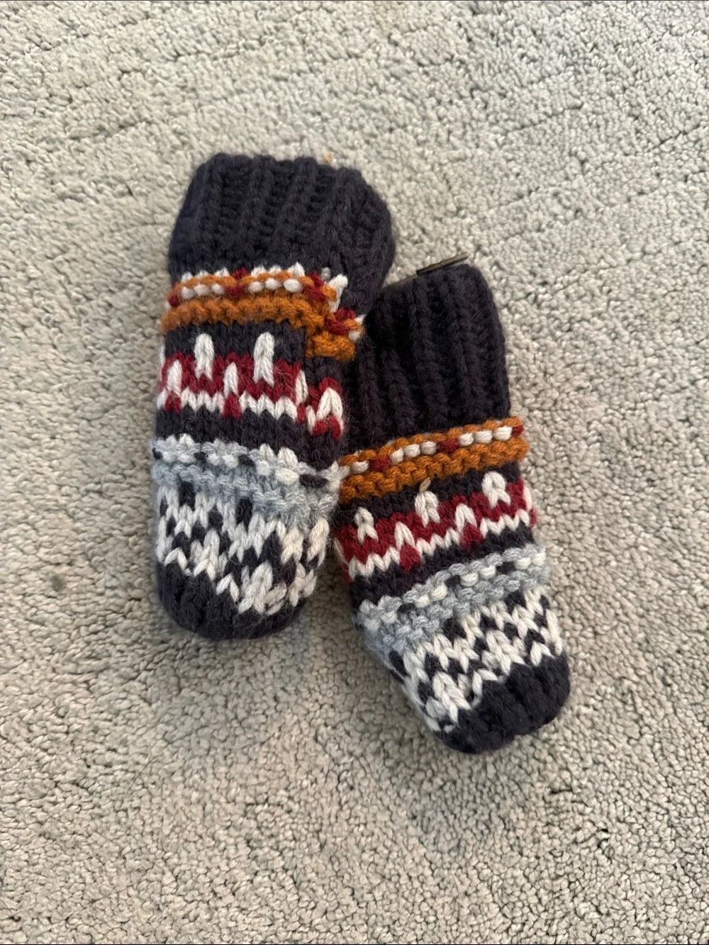 Zara Toddler Knit Mittens in Black, White, Red & Brown